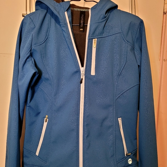 Mondetta Women's Spring/Fall coat - Picture 5 of 5